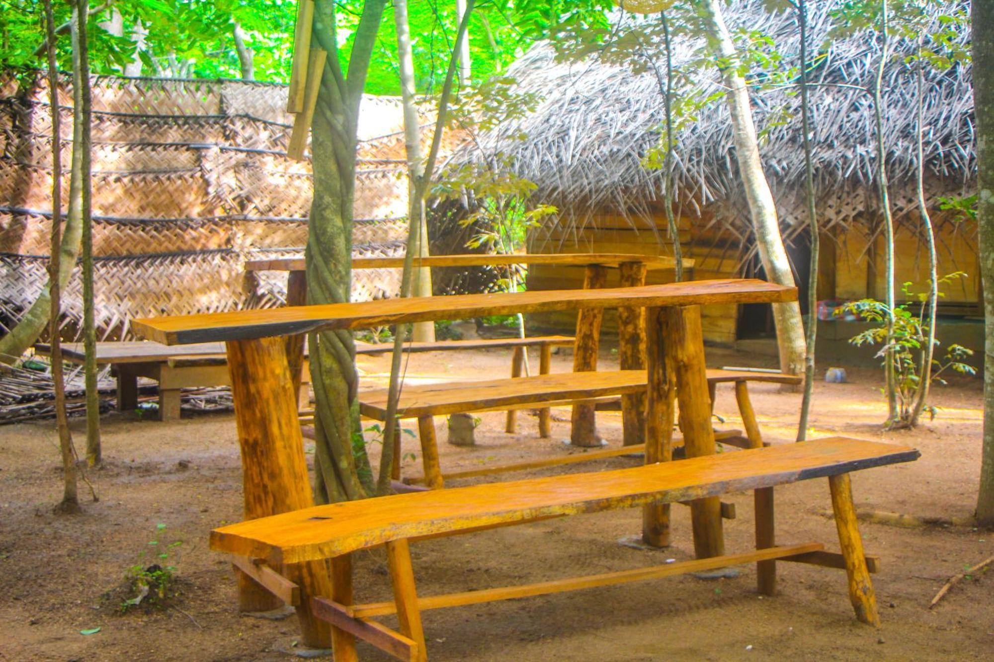 Jungle Host Hostel And Tree House Sigiriya Exterior photo